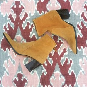 Zara Z1W Suede Tan Ankle Boots